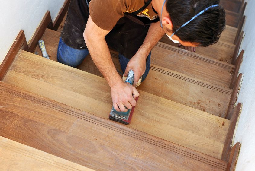Services renovation dun escalier en bois